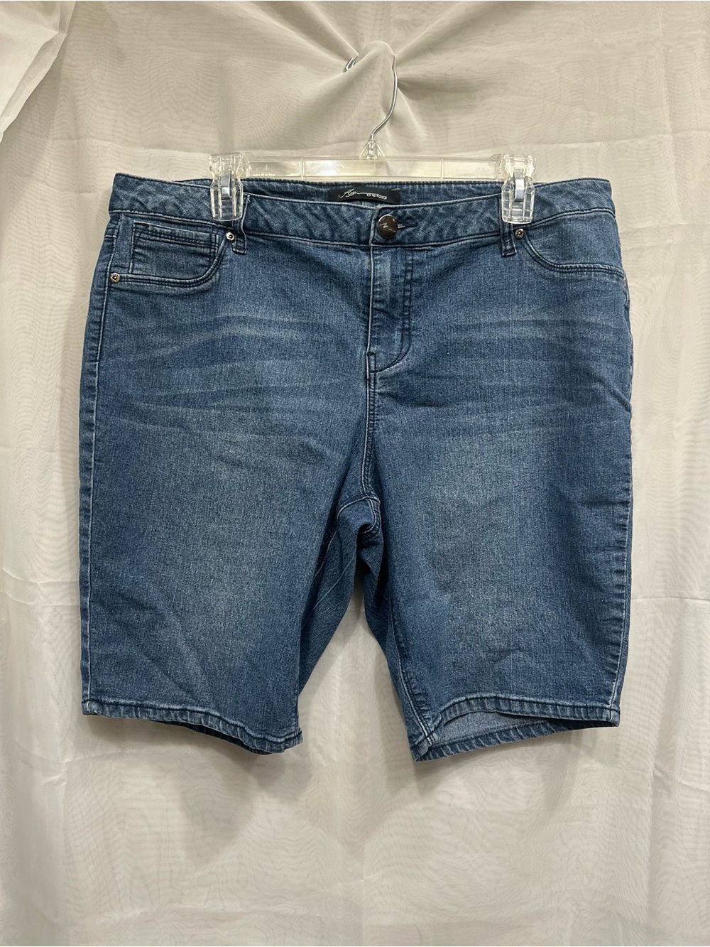 Women’s Denim Bermuda Shorts - Blue
